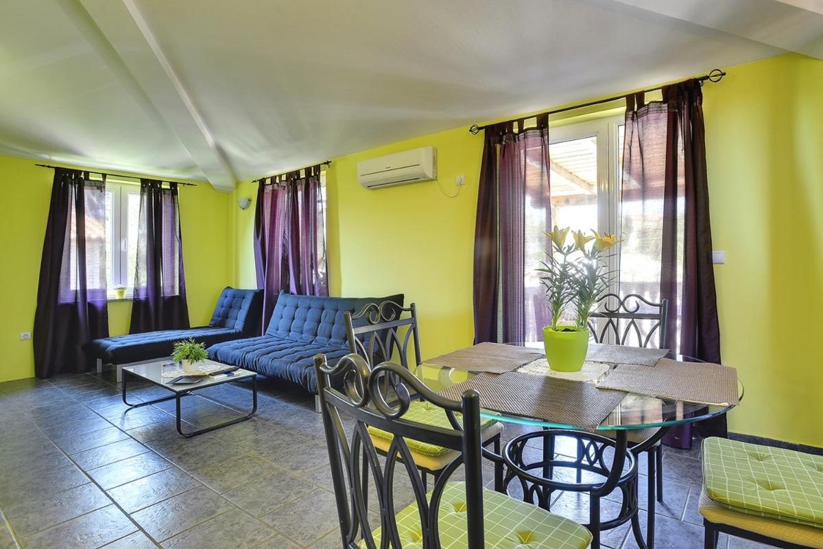Apartments Puntica Ližnjan Zewnętrze zdjęcie